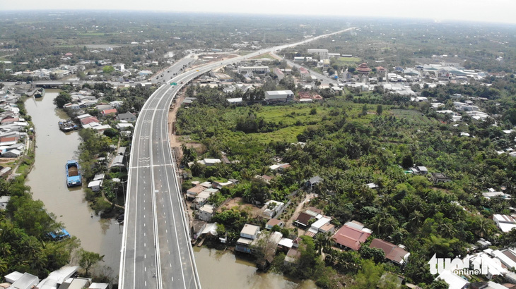 Điểm kết nối giữa cao tốc Mỹ Thuận - Cần Thơ vào cầu Mỹ Thuận 2, tỉnh Vĩnh Long