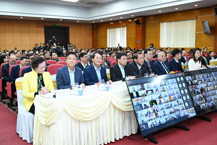 Các lãnh đạo bộ, ngành tham dự hội nghị triển khai công tác năm của Bộ Công Thương - Ảnh: N.KH