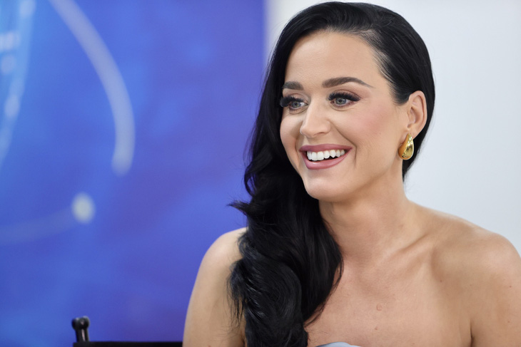 Bên cạnh hàng loạt giải thưởng danh giá tại AMAs, Billboard, People's choice awards... Katy Perry hiện là một trong những nghệ sĩ bán đĩa nhạc chạy nhất thế giới - Ảnh: NGUYỄN KHÁNH