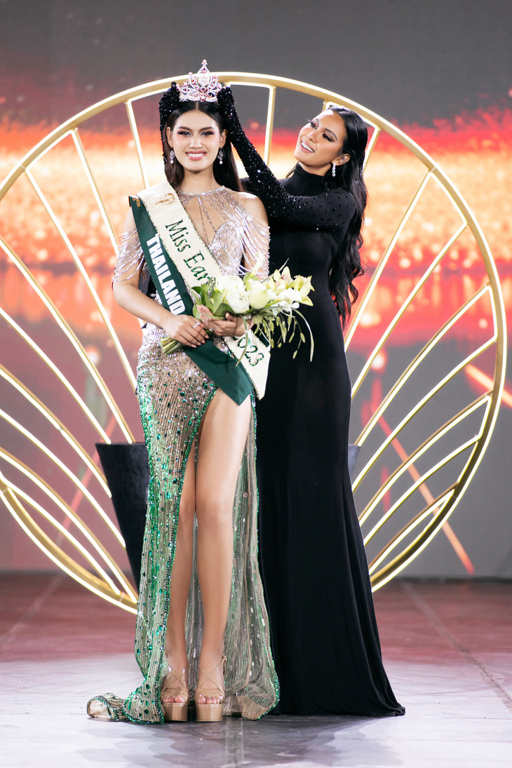 Người đẹp Thái Lan giành danh hiệu Miss Earth Fire - Á hậu 3.