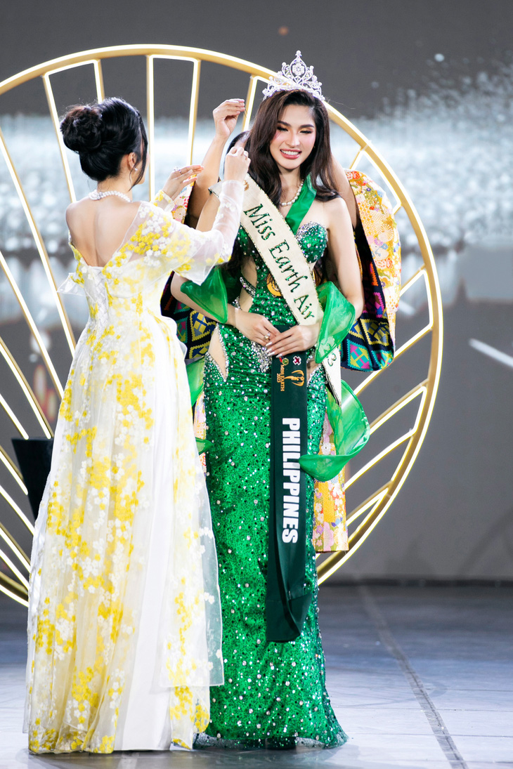 Đại diện Philippines trở thành Miss Earth Air - Á hậu 1.