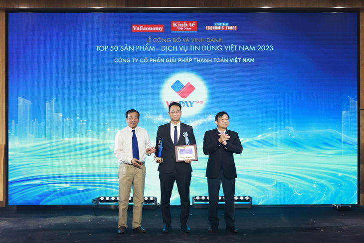 VNPAY Taxi lọt Top sản phẩm - dịch vụ Tin dùng Việt Nam 2023- Ảnh 2.