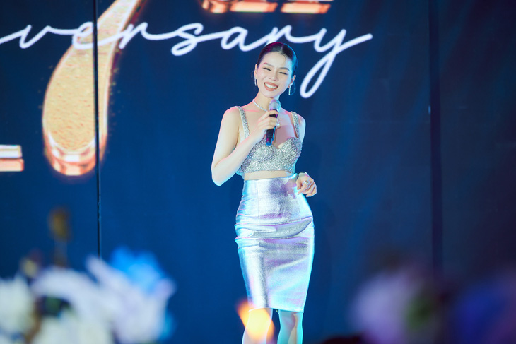 “Nữ hoàng bolero” Lệ Quyên tiếp tục là khách mời của dạ tiệc Beauty Empire tại Hà Nội.