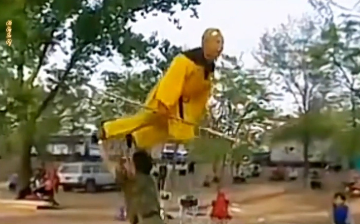 Hậu trường cảnh Tôn Ngộ Không bay nhảy trong "Tây Du Ký 1986"