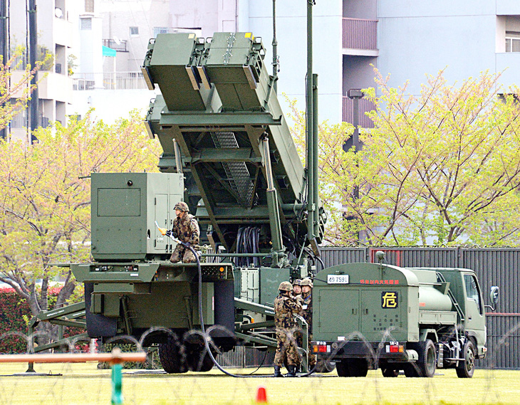Hệ thống đánh chặn tên lửa Patriot Advanced Capability-3 (PAC-3) được triển khai tại Tokyo, Nhật Bản - Ảnh: AFP
