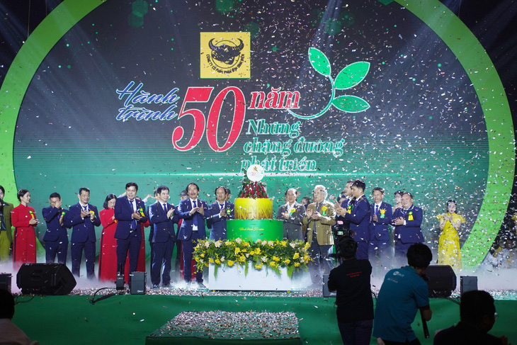 Công ty Cổ phần Phân bón Bình Điền tổ chức lễ kỷ niệm “Hành trình 50 năm - Những chặng đường phát triển” (1973-2023)