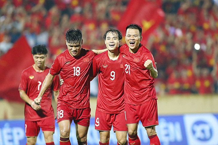 Đội tuyển Việt Nam hứa hẹn sẽ dùng đội hình trẻ trung tại Asian Cup 2023 - Ảnh: HOÀNG TÙNG