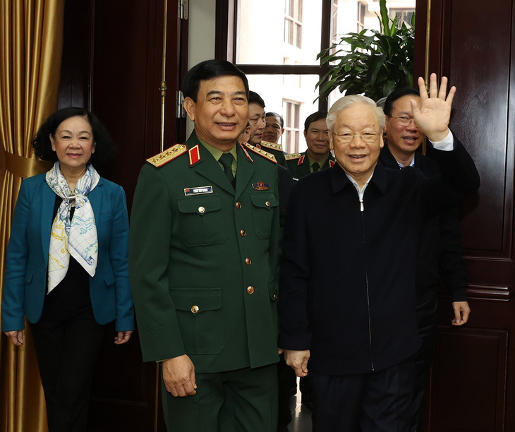 Tổng bí thư Nguyễn Phú Trọng đến dự Hội nghị Quân ủy Trung ương lần thứ tám - Ảnh: TTXVN