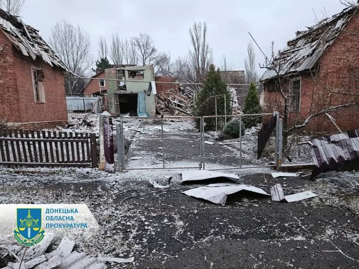 Khung cảnh sau cuộc tấn công của Nga ở Kherson vào ngày 24-12 - Ảnh: PRAVDA