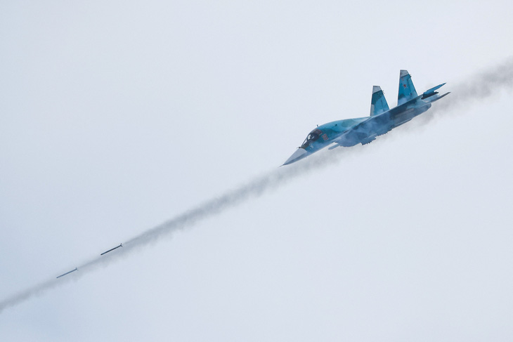 Một chiếc tiêm kích Sukhoi Su-34 của Nga - Ảnh: REUTERS