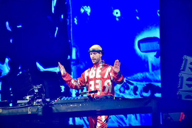 DJ hàng đầu thế giới Don Diablo trình diễn tại Hò Dô tối 24-12 - Ảnh: T.T.D.