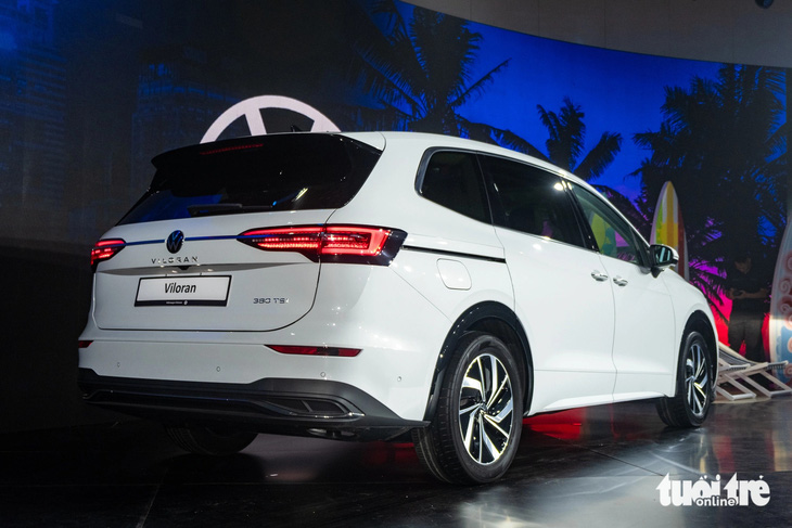 Volkswagen Viloran ra mắt Việt Nam: MPV tầm giá 2 tỉ đồng cho thương gia- Ảnh 6.