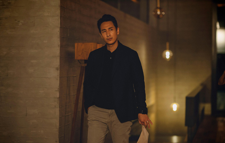 Lee Sun Kyun đóng vai người chồng trong phim điện ảnh Parasite của Bong Joon Ho đoạt giải Oscar