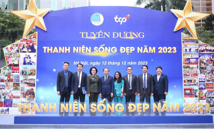 Chương trình Thanh niên sống đẹp 2023 đánh dấu năm thứ 4 liên tiếp Công ty TNHH TCP Việt Nam đồng hành cùng Trung ương Hội Liên hiệp thanh niên Việt Nam tuyên dương những tấm gương thanh niên tiêu biểu