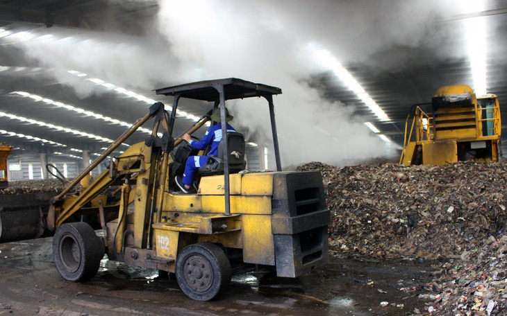 Khu xử lý rác thải lớn nhất Đồng Nai muốn giảm 50% khối lượng tiếp nhận