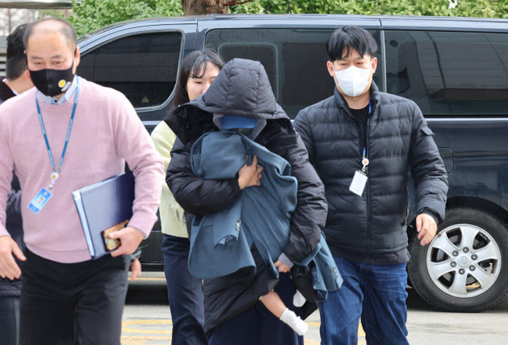 Những kẻ tống tiền, uy hiếp nam diễn viên Lee Sun Kyun sẽ bị truy tố - Ảnh: News1