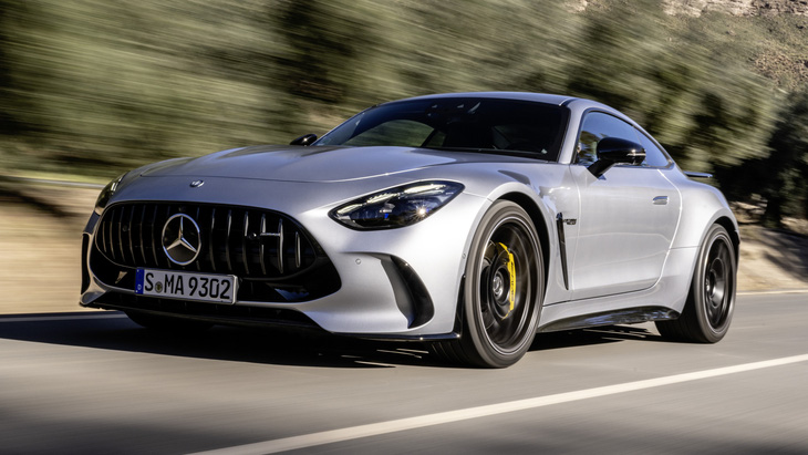 Nếu không tính các siêu xe giới hạn, Mercedes-AMG GT đã là xe thể thao mạnh nhất của Mercedes mà người dùng có thể chạm tới - Ảnh: Top Gear