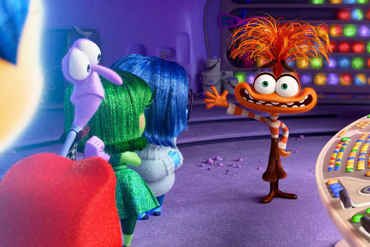 Tiếp nối thành công của phần 1, Inside Out 2 dẫn khán giả khám phá thế giới nội tâm của cô bé Riley giờ đây đã đến độ tuổi vị thành niên với những cảm xúc mới - Ảnh: Disney Pixar