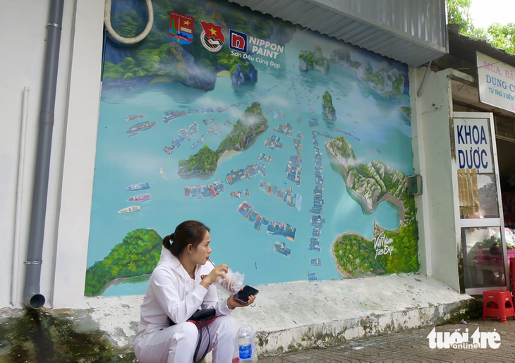 Tranh tường trên đường Bà Huyện Thanh Quan, quận 3 - Ảnh: T.T.D.