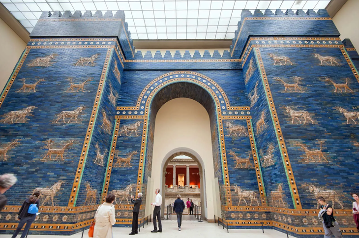 Cổng Ishtar tại Bảo tàng Pergamon - Ảnh: BRITANNICA