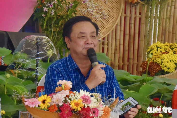 Bộ trưởng Lê Minh Hoan chia sẻ tại hội nghị - Ảnh: ĐẶNG TUYẾT
