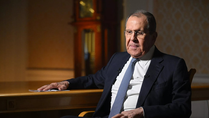 Bộ trưởng Bộ Ngoại giao Nga Sergei Lavrov trong buổi phỏng vấn với Hãng thông tấn RIA hôm 31-12 - Ảnh: RIA NOVOSTI