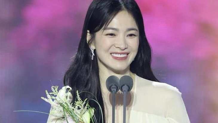 song-hye-kyo-3-1703998678230593781864.png