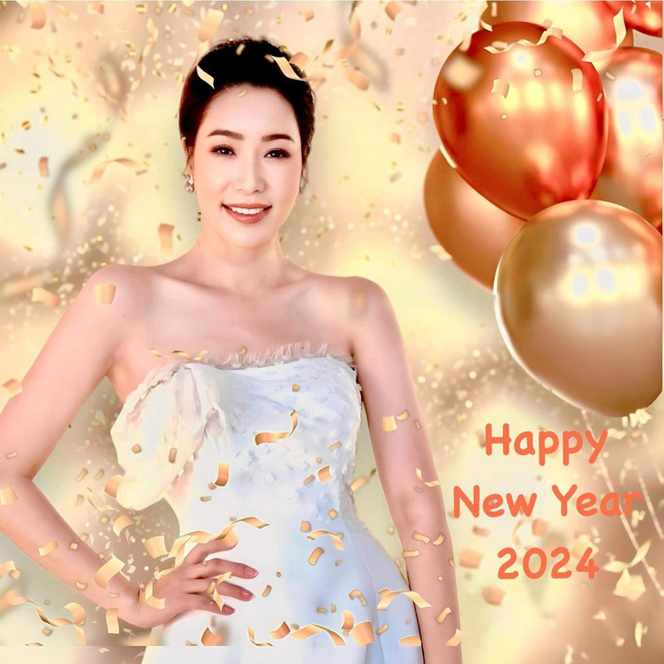 Trịnh Kim Chi hạnh phúc chào năm mới - Ảnh: NVCC