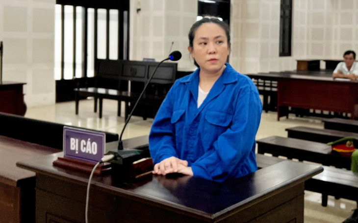 16 năm tù cho phiên dịch viên lừa 9 người qua Campuchia làm 