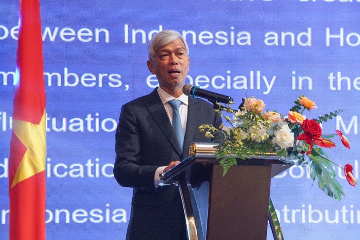 Phó chủ tịch UBND TP.HCM Võ Văn Hoan phát biểu tại chương trình - Ảnh: NGỌC ĐỨC