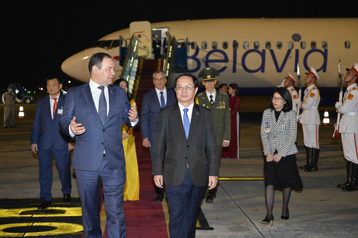 Đây là chuyến thăm Việt Nam đầu tiên của Thủ tướng Belarus Roman Golovchenko trên cương vị mới - Ảnh: TTXVN