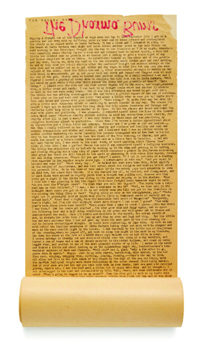Cuộn giấy đánh máy bản thảo “The Dharma Bums” của Kerouac, viết trong những cơn bùng nổ hưng phấn vào năm 1967. Giá ước lượng: 300.000-500.000 USD.