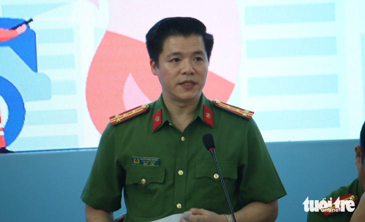 Đại tá Nguyễn Minh Khương, phó cục trưởng cục C07, phát biểu tại buổi tọa đàm - Ảnh: MINH HÒA