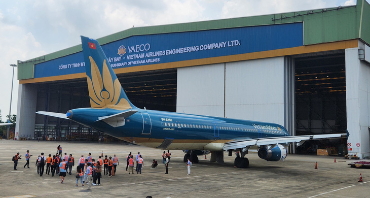 Doanh thu năm 2022 của Vietnam Airlines cao gấp 2,5 lần năm 2021 nhưng hãng chưa thoát lỗ - Ảnh: TUẤN PHÙNG