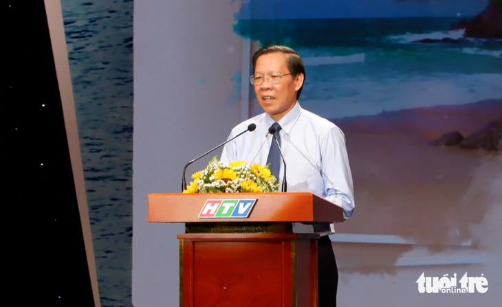 Chủ tịch UBND TP.HCM Phan Văn Mãi phát biểu tại chương trình - Ảnh: K.ANH