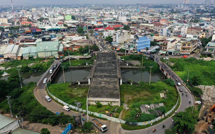 Sắp tái khởi động 2 cây cầu 