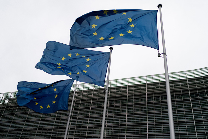 Khuya 8-12, EU đạt bước tiến mới trong việc ban hành đạo luật quản lý AI đầu tiên trên thế giới - Ảnh: AFP