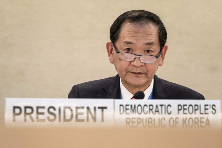 Đại sứ Triều Tiên tại Thụy Sĩ, ông Han Tae Song - Ảnh: AFP