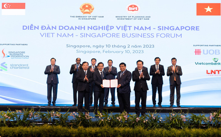 Việt Nam - Singapore hợp tác làm Khu công nghiệp VSIP Nghệ An II rộng 500ha - Ảnh 1.