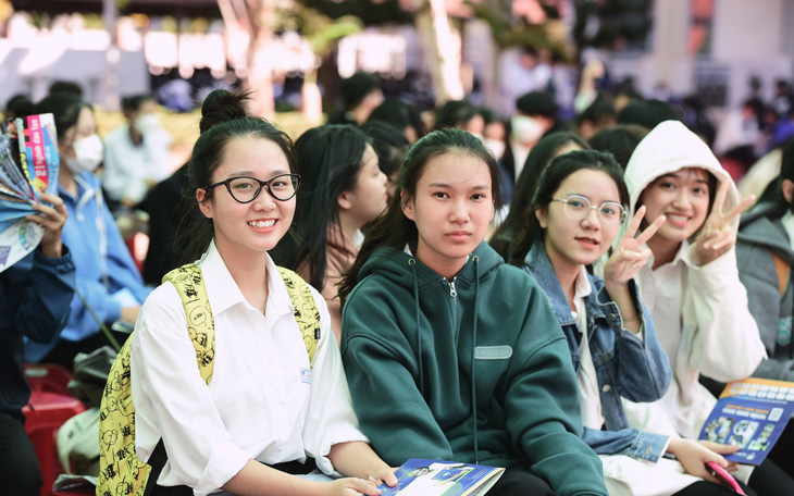 Tìm hiểu nhiều nhưng vẫn không biết chọn ngành nào, làm sao?