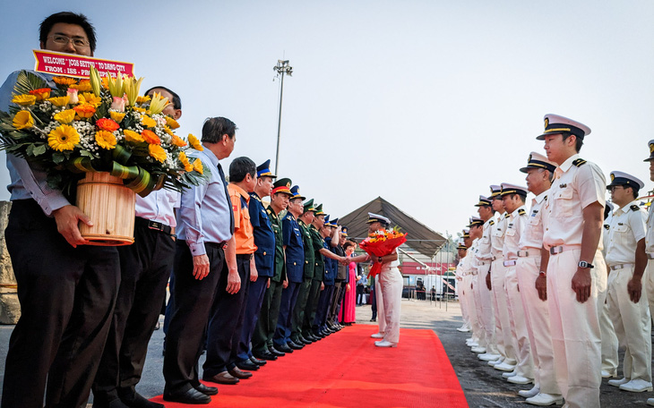 Tàu tuần tra Settsu của Nhật thăm Đà Nẵng, diễn tập cứu hộ chung