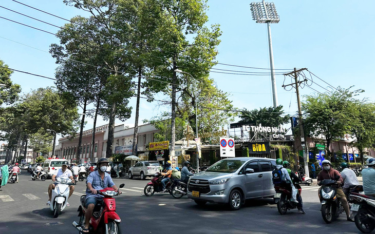 Đường phố Sài Gòn - Những ký ức thân thương - Kỳ cuối: Cung đường bóng đá và cơm tấm Sài Gòn
