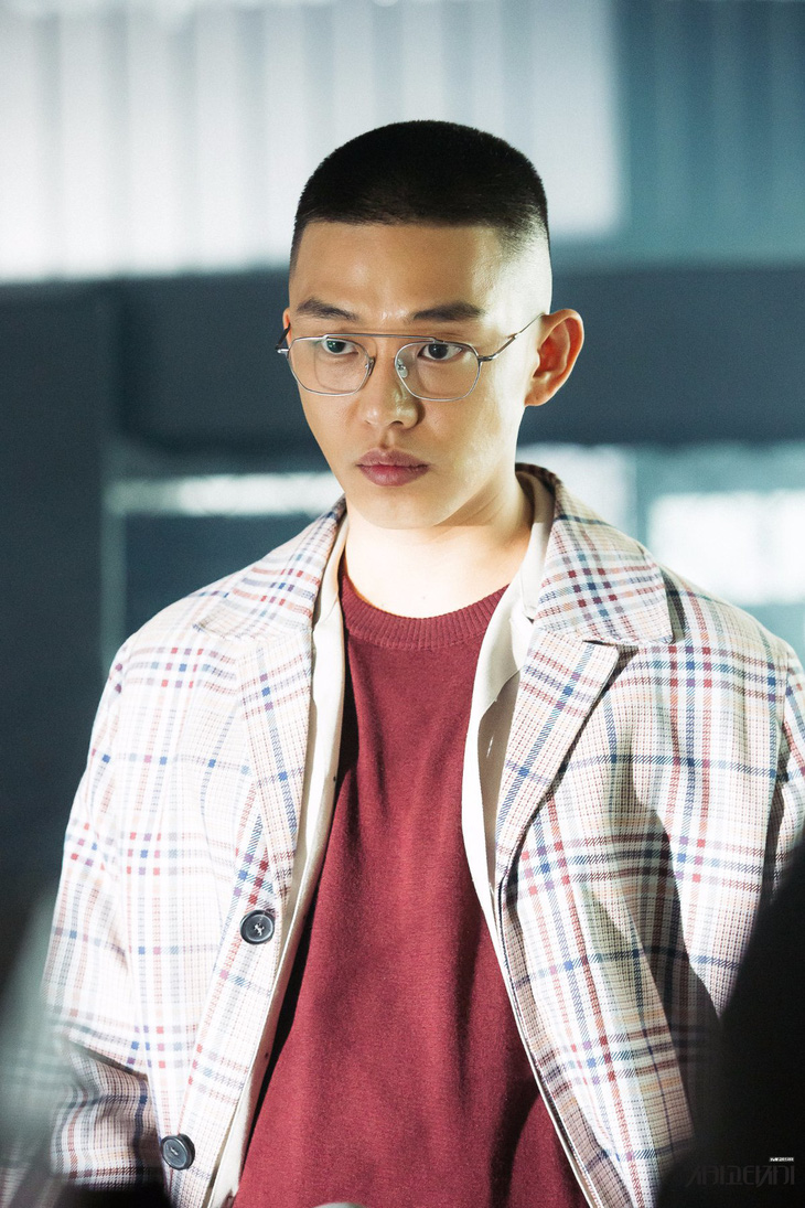 Bị nhãn hàng tẩy chay vì dùng chất cấm, Yoo Ah In bất ngờ được netizen bênh vực - Ảnh 3.