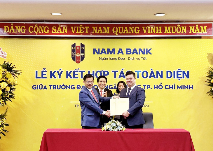 Nam A Bank và ĐH Ngân hàng tiếp tục hợp tác toàn diện - Ảnh: Nam A Bank
