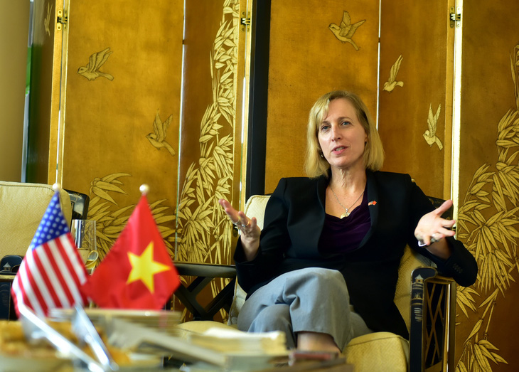 Tổng lãnh sự Mỹ tại TP.HCM: Viễn cảnh kinh tế Việt Nam rất tươi sáng - Ảnh 1.