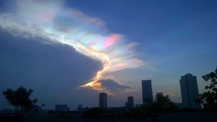Ngỡ ngàng những đám mây độc lạ Việt Nam nhất từng xuất hiện - Ảnh 3.