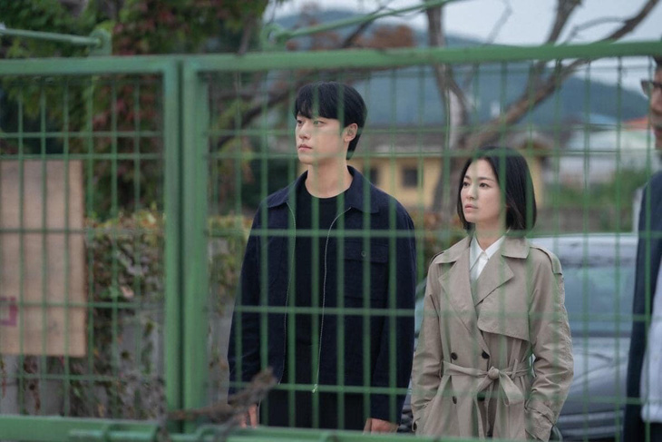 Phần 2 The Glory của Song Hye Kyo hé lộ loạt khoảnh khắc gây sốt - Ảnh 5.