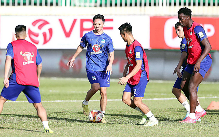 Vòng 4 V-League 2023: Đội Công An Hà Nội, ứng viên vô địch hay 