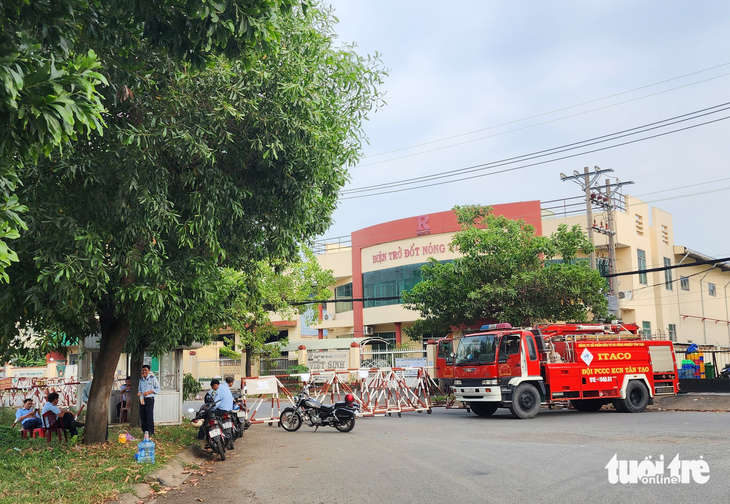 Doanh nghiệp bị Khu công nghiệp Tân Tạo đòi nợ bằng… xe cứu hỏa - Ảnh 1. Doanh nghiệp bị Khu công nghiệp Tân Tạo đòi nợ bằng… xe cứu hỏa - Ảnh 1.