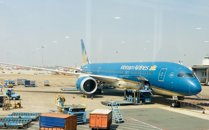 Vietnam Airlines bị lưu ý về khả năng hủy niêm yết cổ phiếu